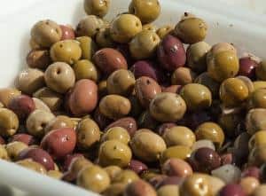 Mixed olives